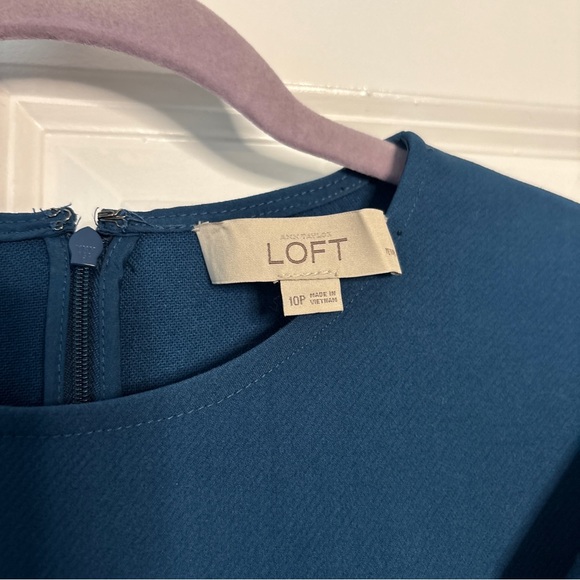 Loft Ruffle Shoulder Shift Dress - Picture 3 of 12